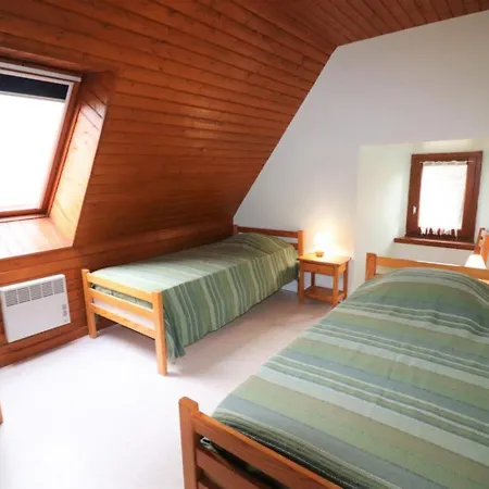 Maison Authentique Au Coeur Des Volcans D'auvergne, Avec Cheminee Et Jardin Prive - Fr-1-742-267 *